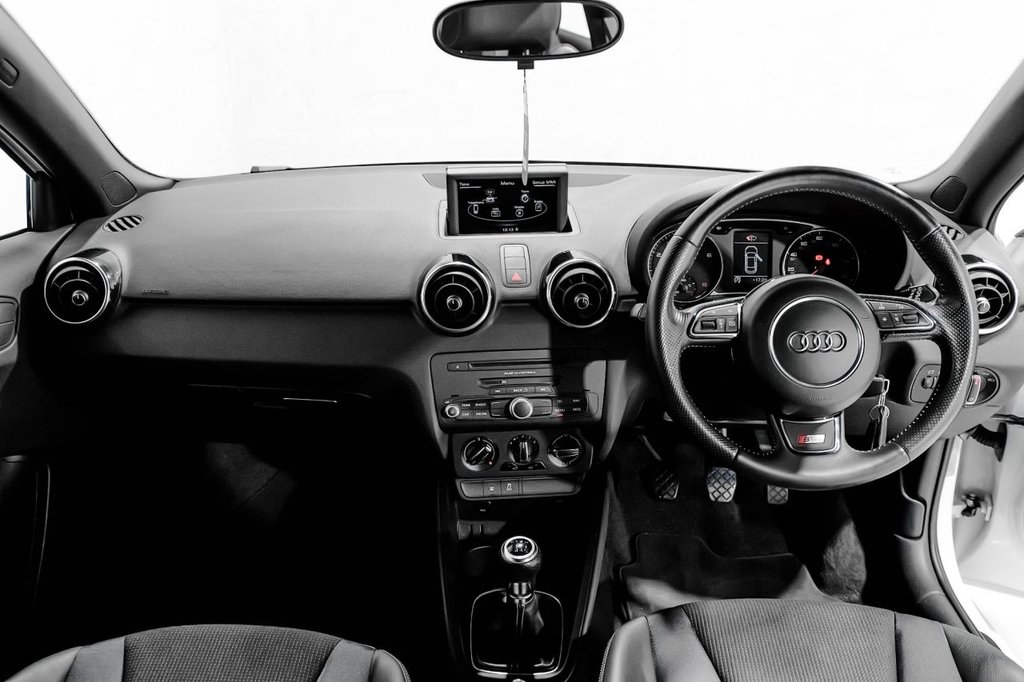 Used Audi A1 2013 for sale - 77053657: Photo 31