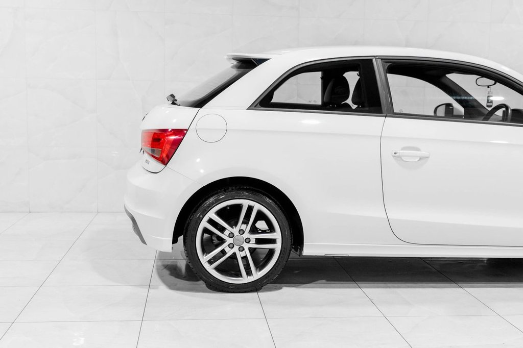 Used Audi A1 2013 for sale - 77053657: Photo 9