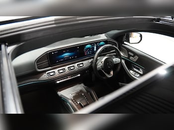 Used Mercedes-Benz GLE 2021 for sale - 78401515: Photo