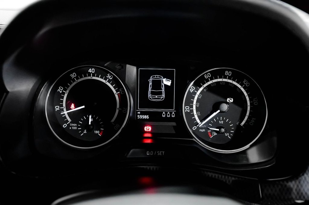 Used Skoda Fabia 2016 for sale - 76950539: Photo 17