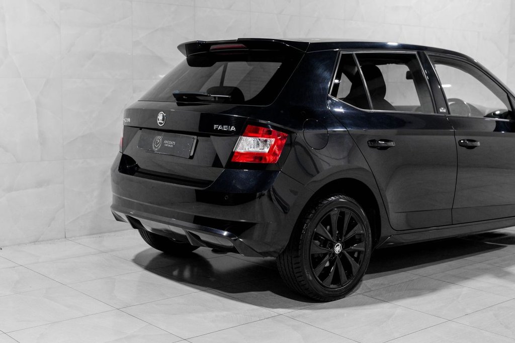 Used Skoda Fabia 2016 for sale - 76950539: Photo 32