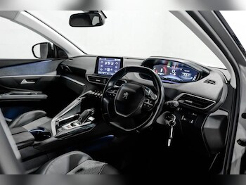 Used Peugeot 5008 2018 for sale - 77464124: Photo