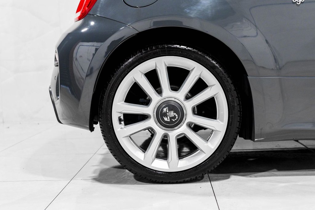 Used Abarth 595 2018 for sale - 76417051: Photo 8