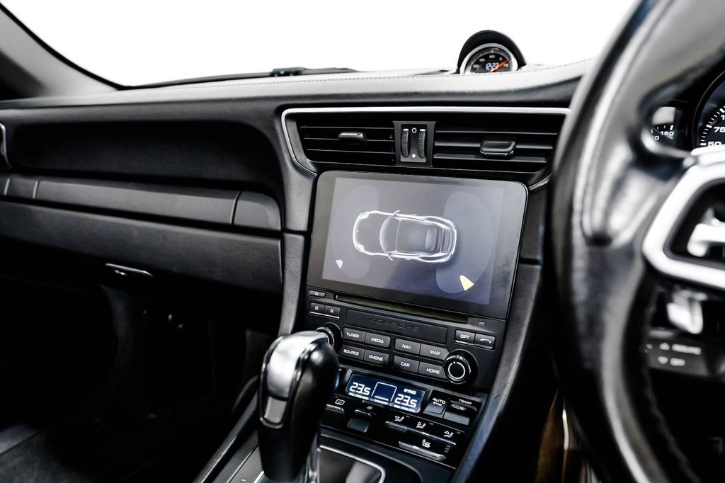 Used Porsche 911 2016 for sale - 78140776: Photo 24