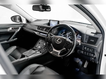 Used Lexus CT 2014 for sale - 77521235: Photo