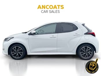 Used Toyota Yaris 2021 for sale - 79573897: Photo