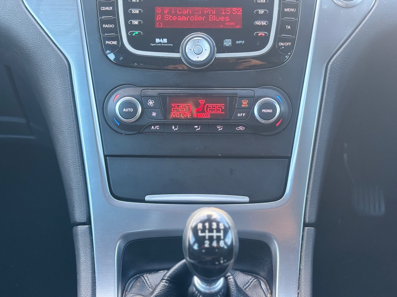 Used Ford Mondeo 2012 for sale - 76346187: Photo 12