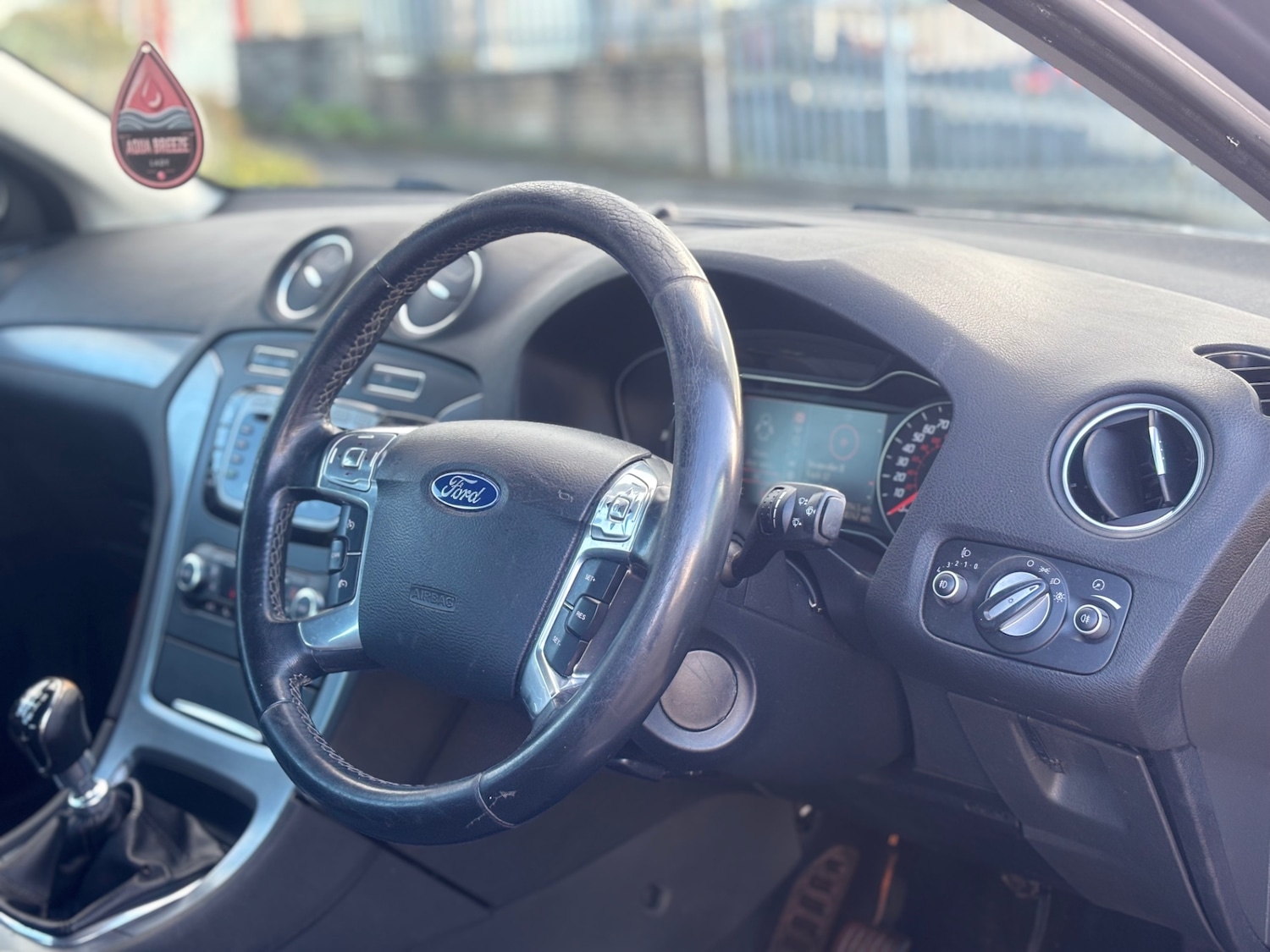 Used Ford Mondeo 2012 for sale - 76346187: Photo 4