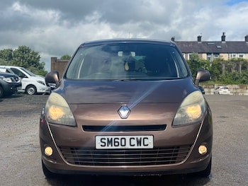 Used Renault Grand Scenic 2011 for sale - 78808047: Photo