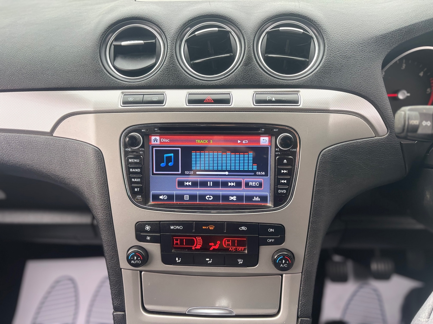 Used Ford Galaxy 2011 for sale - 77592009: Photo 14