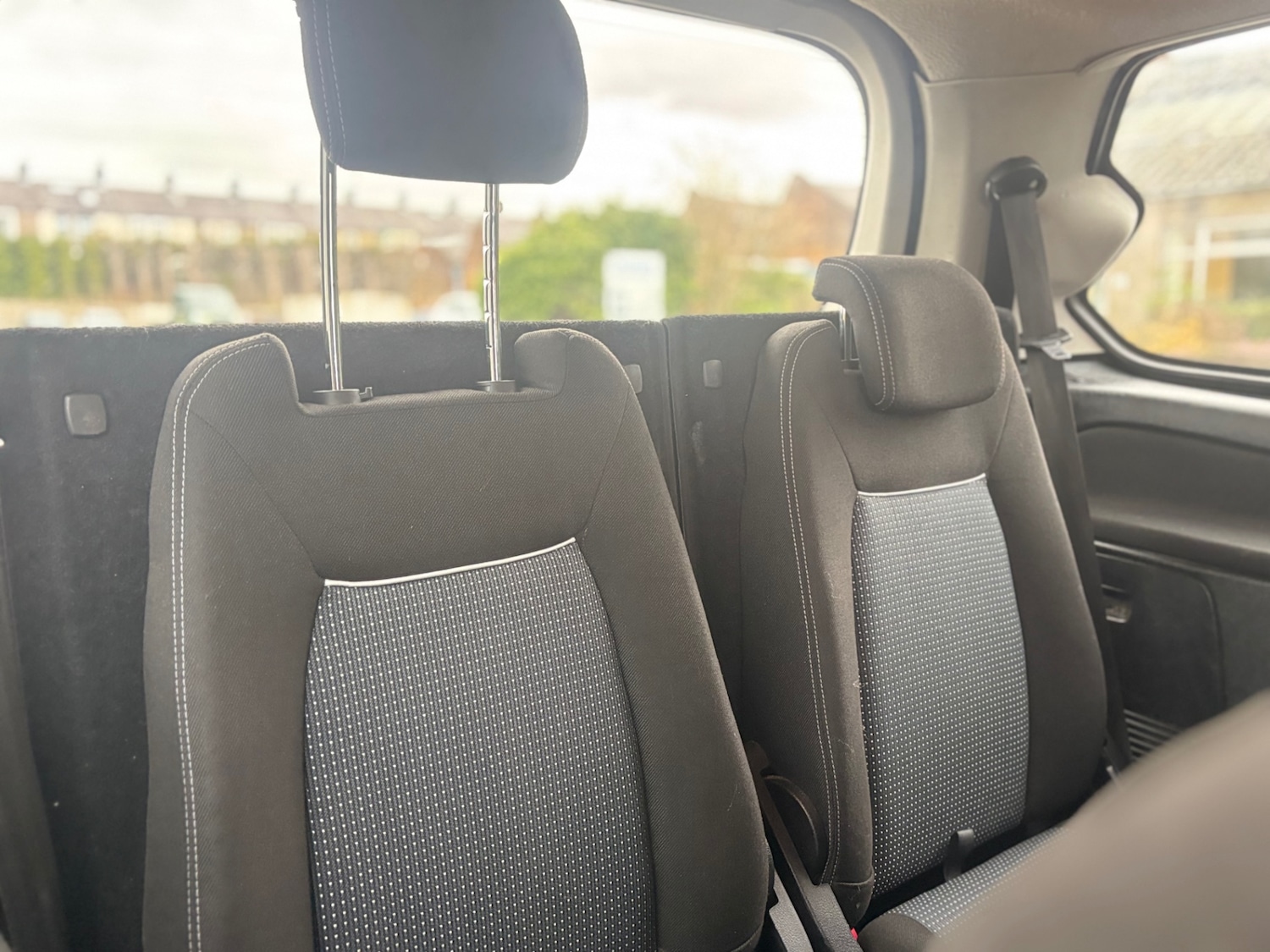 Used Ford Galaxy 2011 for sale - 77592009: Photo 22