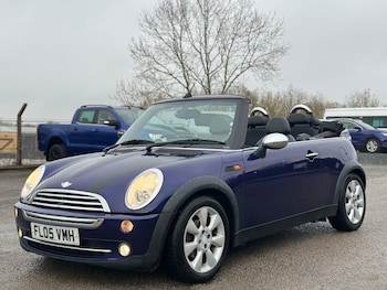 Used MINI Convertible 2005 for sale - 77204082: Photo