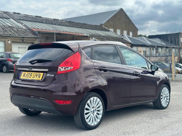Used Ford Fiesta 2009 for sale - 75621634: Photo 5