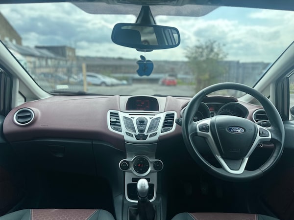 Used Ford Fiesta 2009 for sale - 75621634: Photo 8