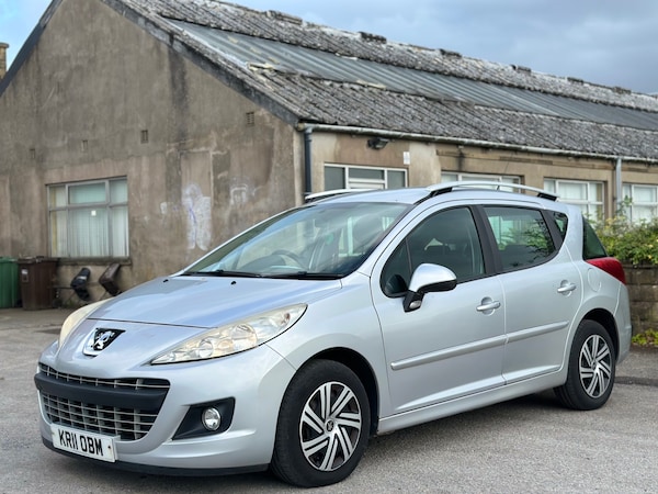 Used Peugeot 207 2011 for sale - 75653177: Photo 1