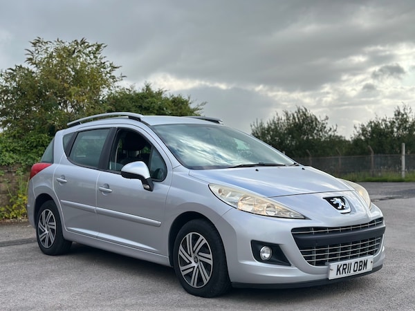 Used Peugeot 207 2011 for sale - 75653177: Photo 3
