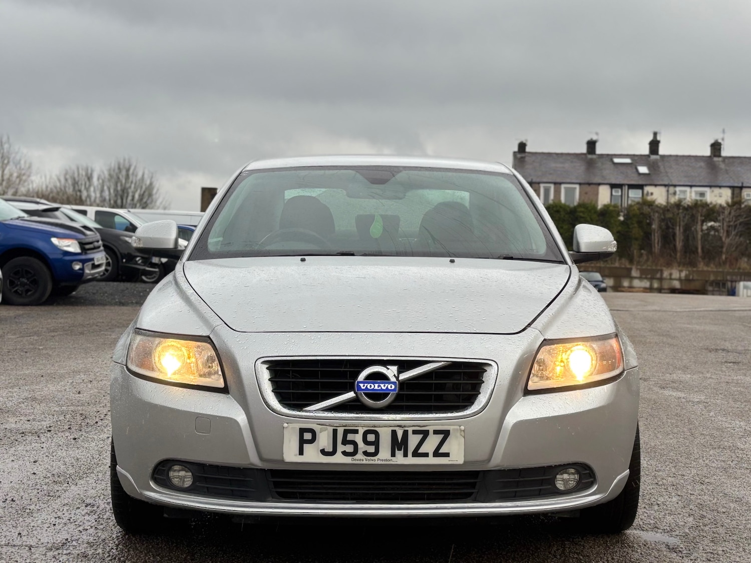 Used Volvo S40 2009 for sale - 77303444: Photo 2
