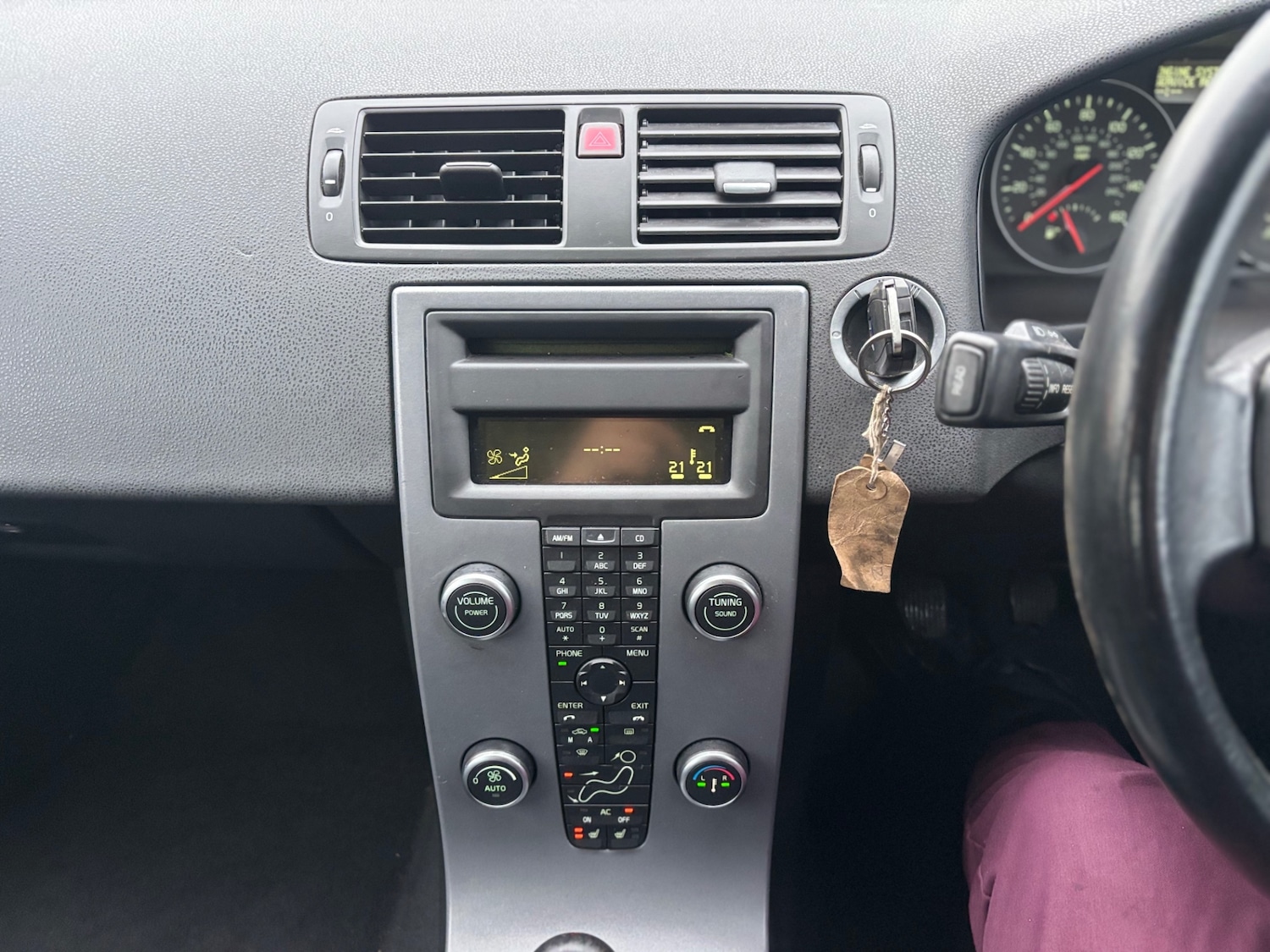 Used Volvo S40 2009 for sale - 77303444: Photo 9