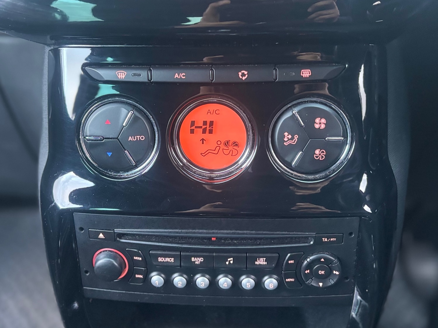 Used Citroen DS3 2012 for sale - 76606133: Photo 11