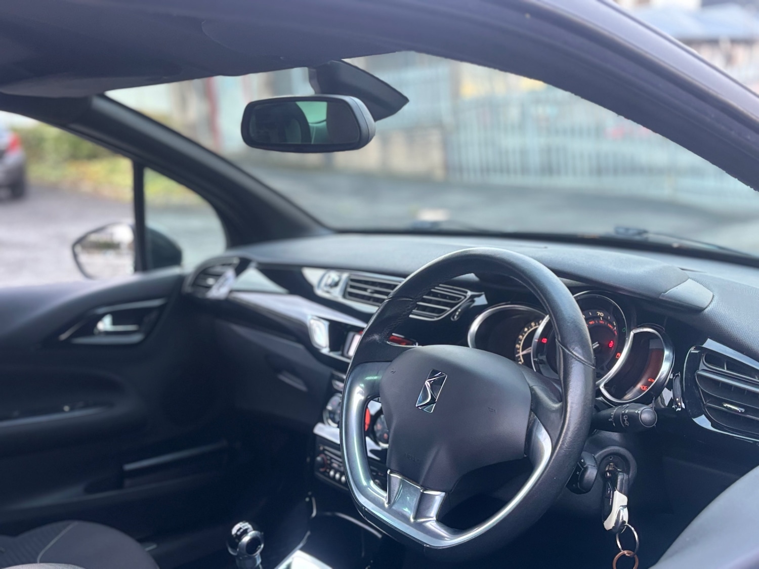 Used Citroen DS3 2012 for sale - 76606133: Photo 4