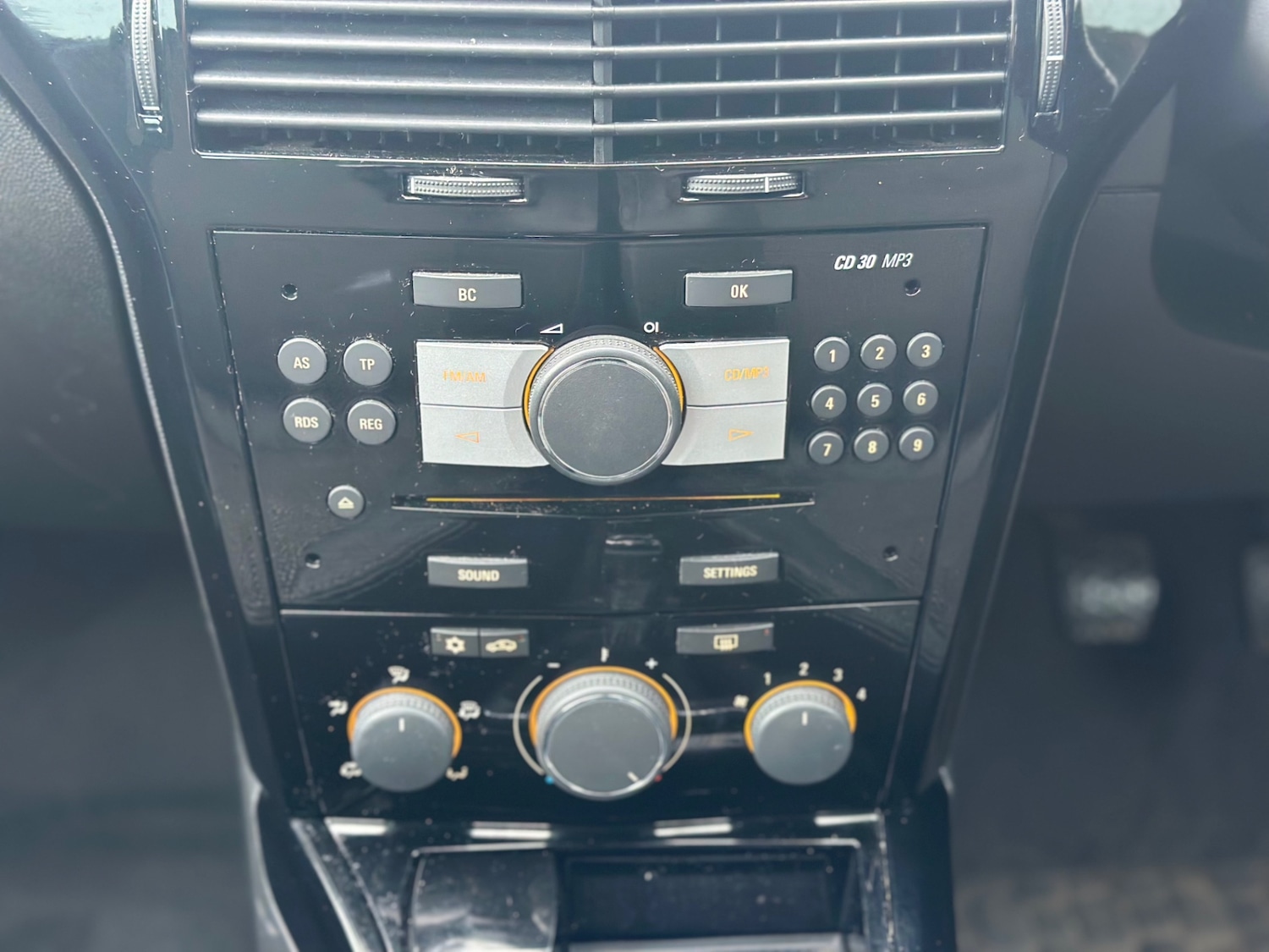 Used Vauxhall Astra 2009 for sale - 76864079: Photo 11