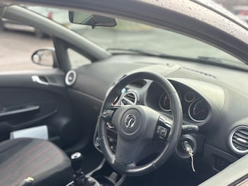 Used Vauxhall Corsa 2014 for sale - 77301502: Photo