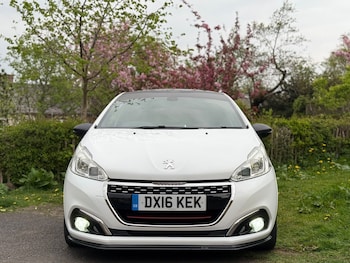 Used Peugeot 208 2016 for sale - 77237200: Photo