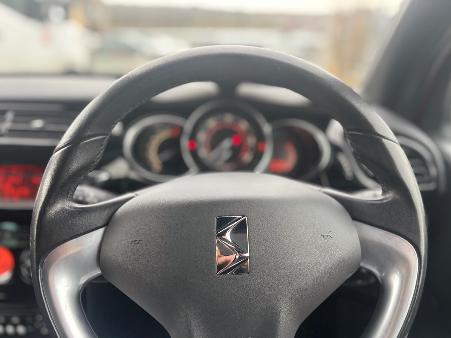 Used Citroen DS3 2012 for sale - 77607203: Photo 10