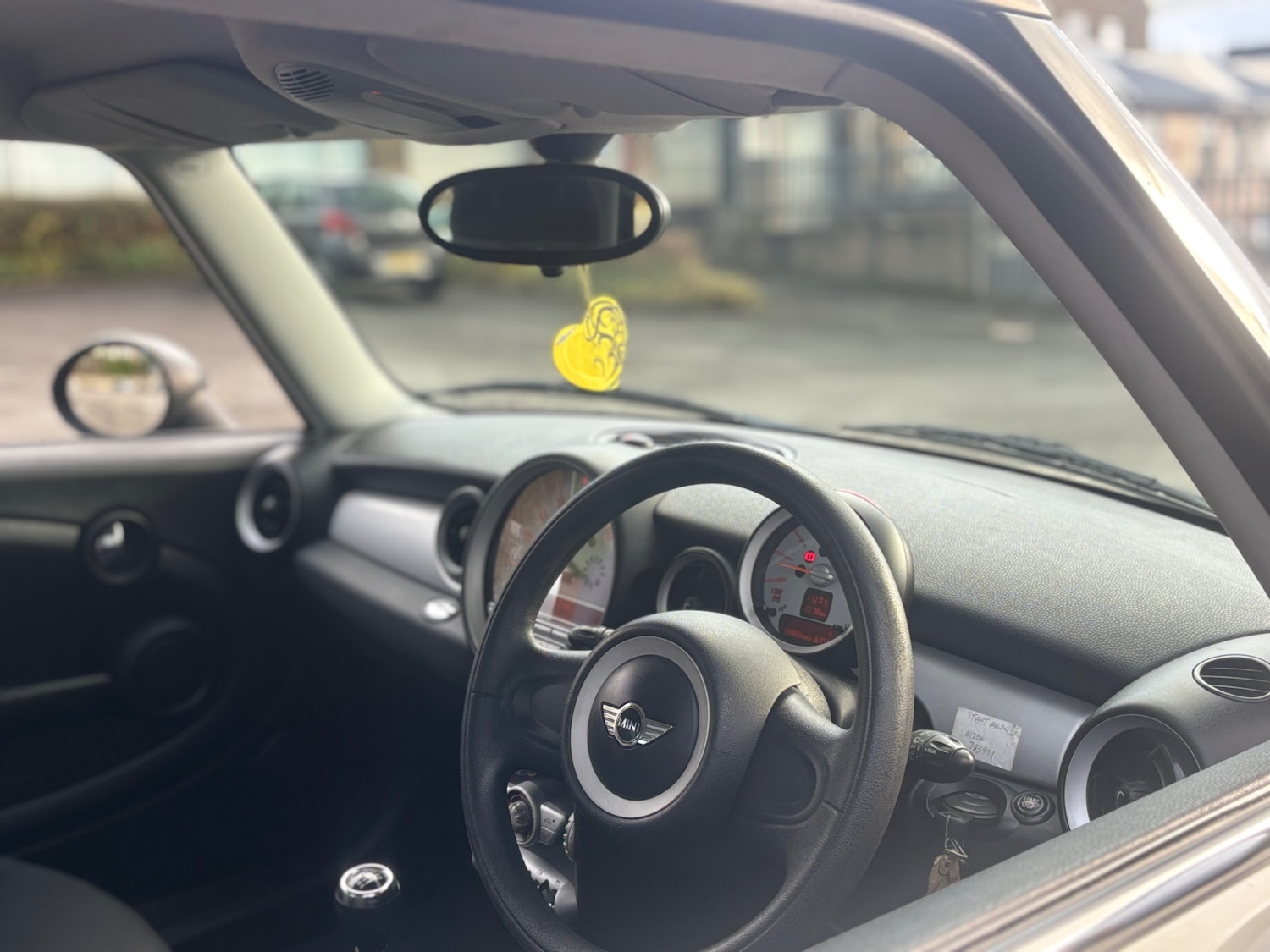 Used MINI Hatch 2009 for sale - 76605393: Photo 4