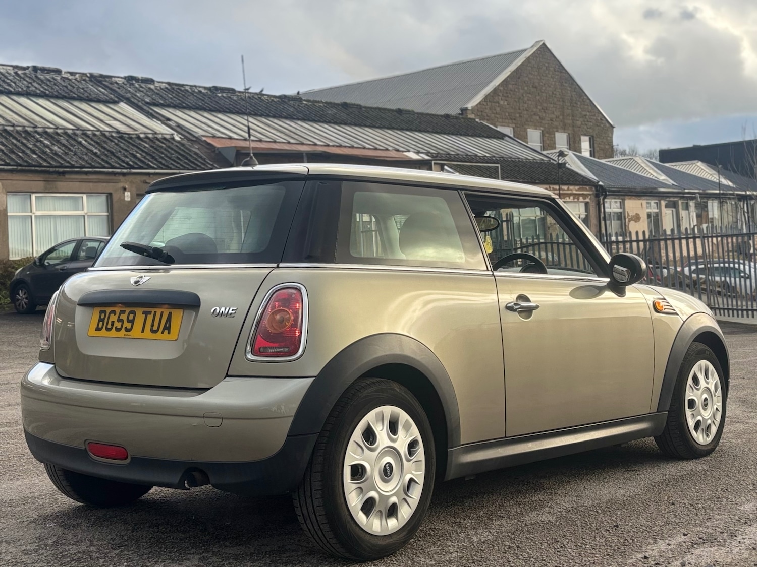 Used MINI Hatch 2009 for sale - 76605393: Photo 7