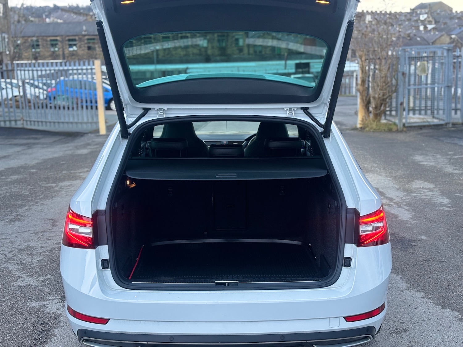 Used Skoda Superb 2016 for sale - 77394985: Photo 12