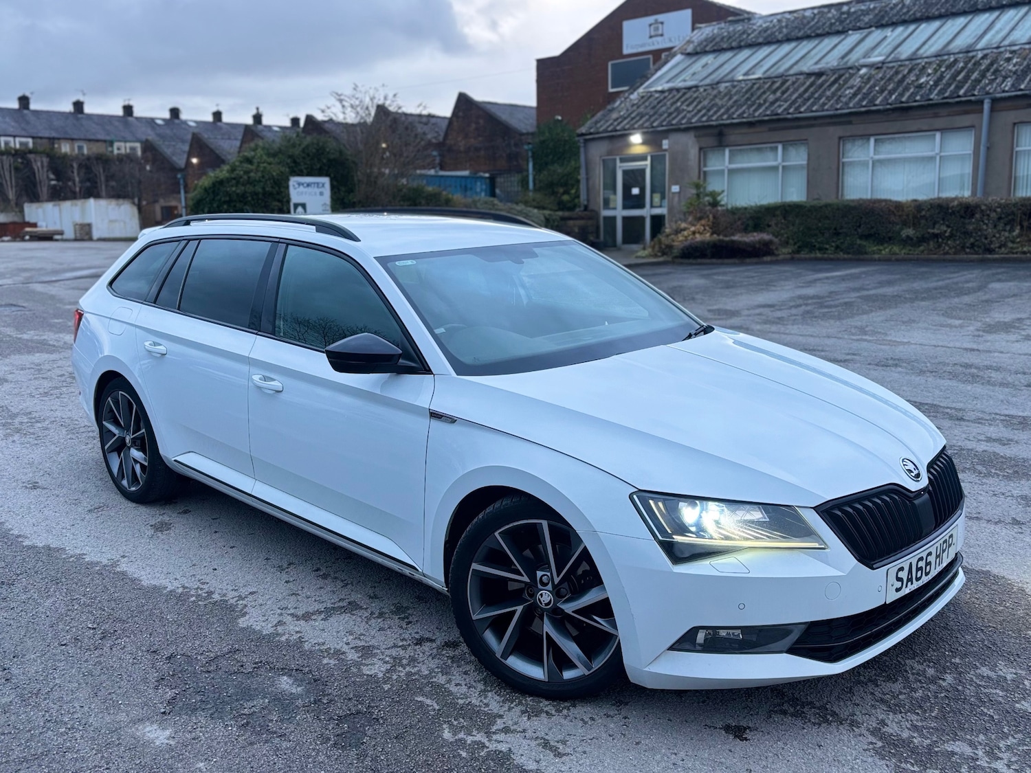 Used Skoda Superb 2016 for sale - 77394985: Photo 14