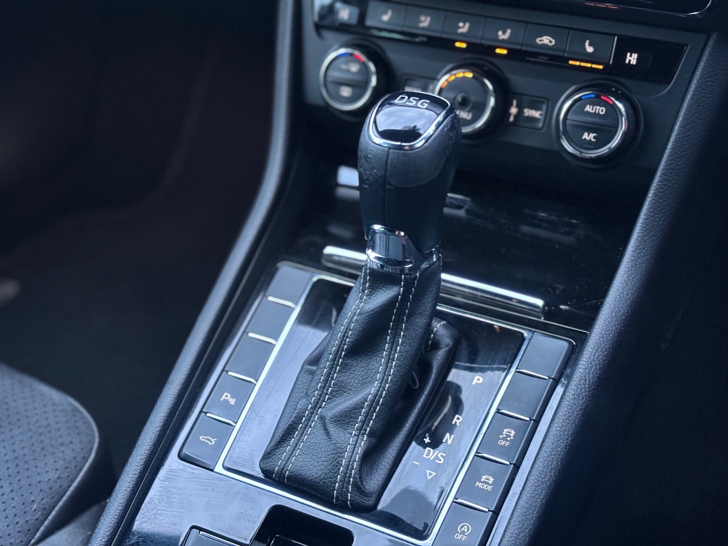 Used Skoda Superb 2016 for sale - 77394985: Photo 26