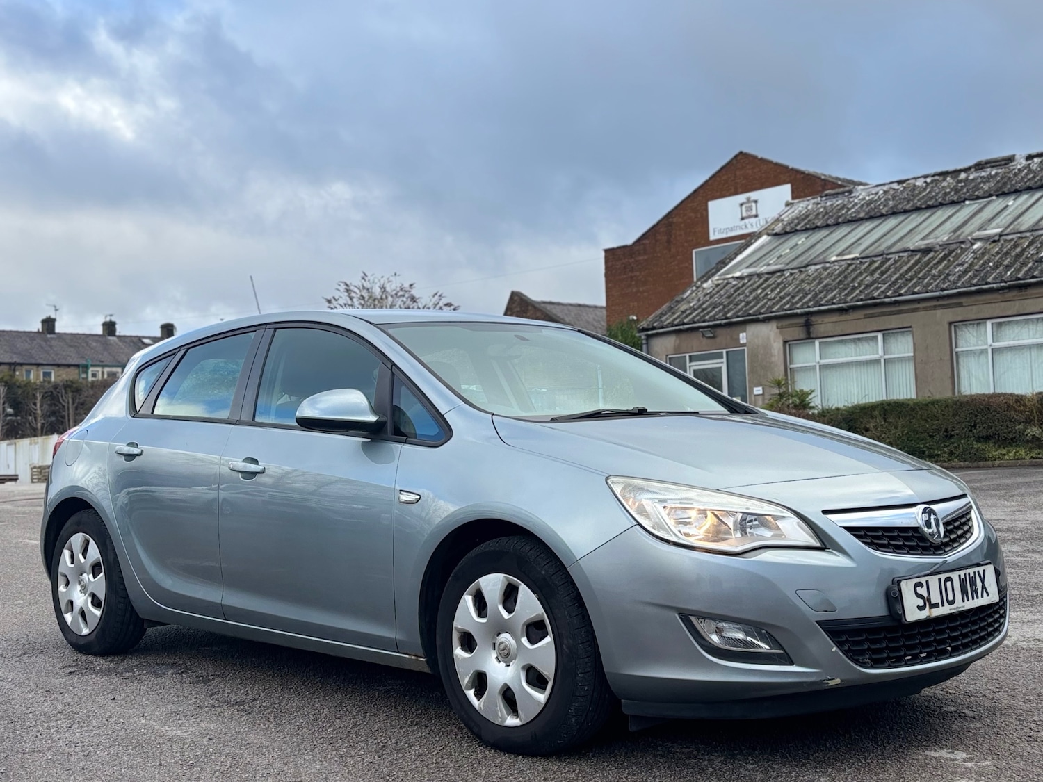 Used Vauxhall Astra 2010 for sale - 77312751: Photo 3