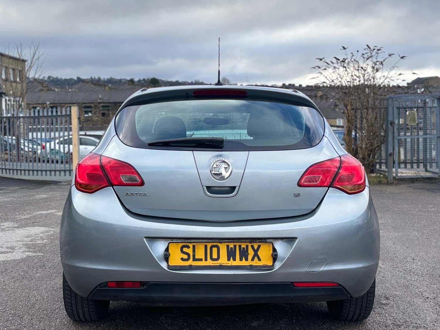 Used Vauxhall Astra 2010 for sale - 77312751: Photo 6