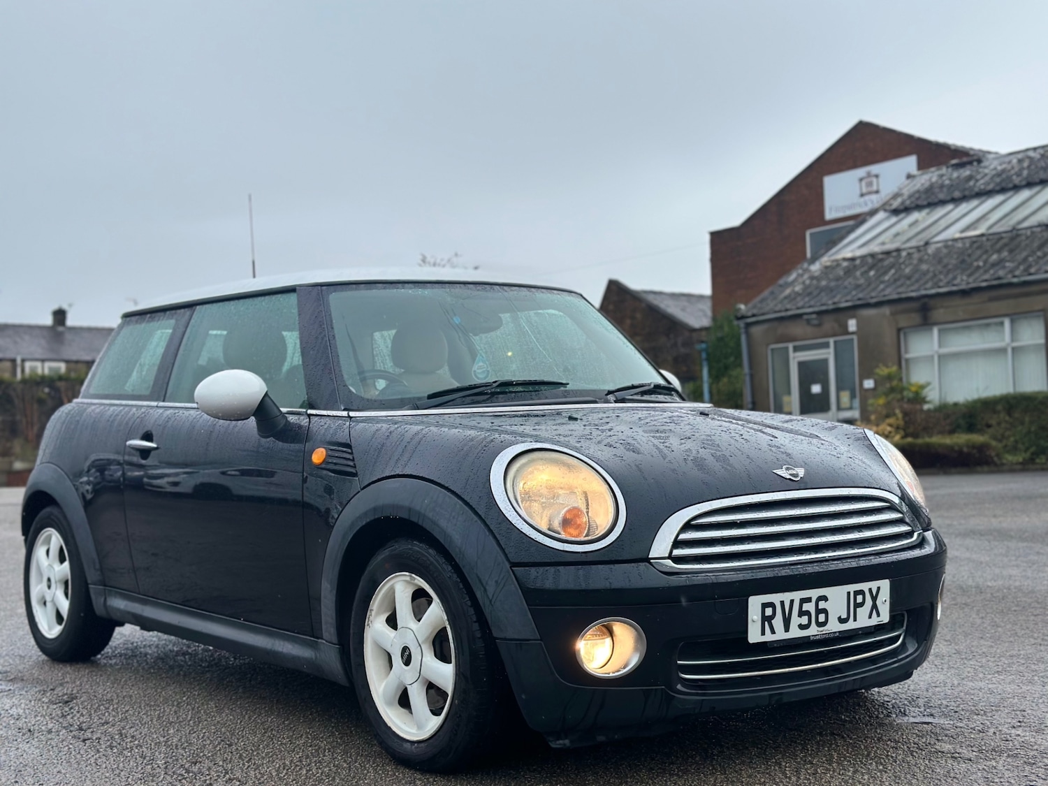 Used MINI Hatch 2006 for sale - 76863698: Photo 2