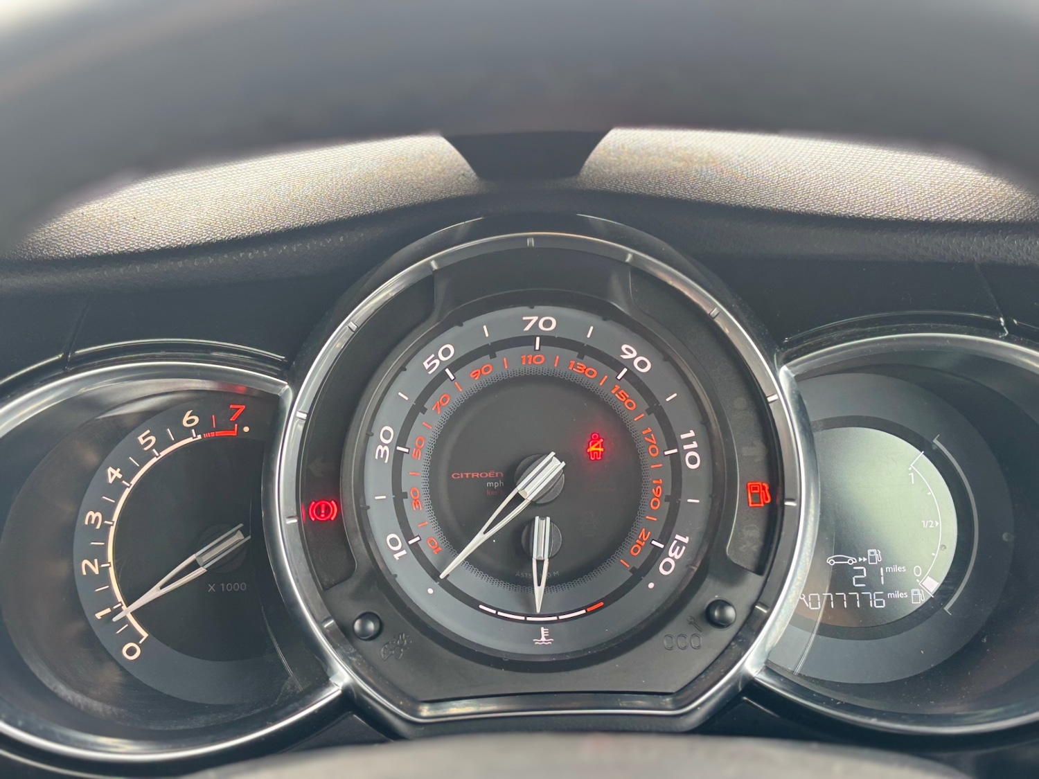 Used Citroen DS3 2013 for sale - 77665598: Photo 9