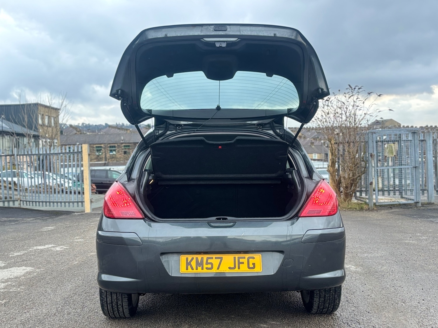 Used Peugeot 308 2007 for sale - 77506130: Photo 7