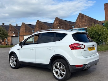 Used Ford Kuga 2011 for sale - 75294339: Photo