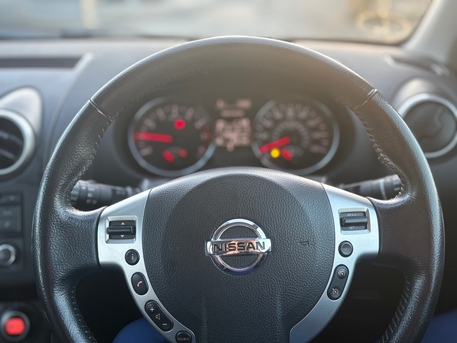 Used Nissan Qashqai 2010 for sale - 77090279: Photo 10