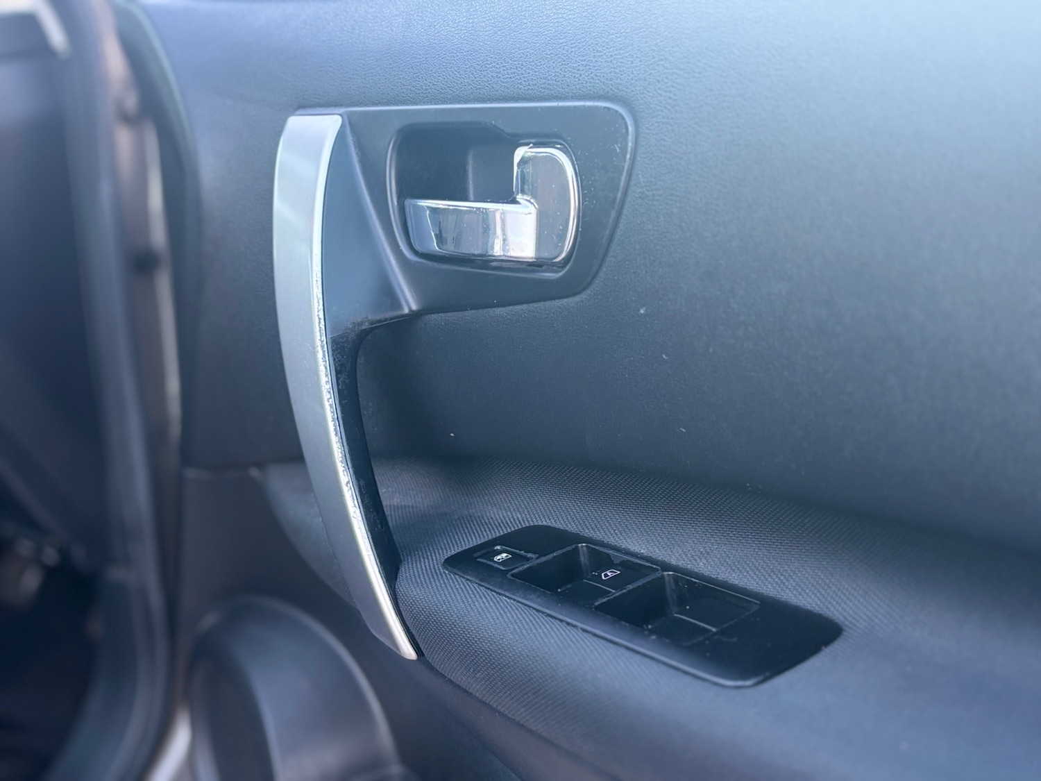 Used Nissan Qashqai 2010 for sale - 77090279: Photo 12