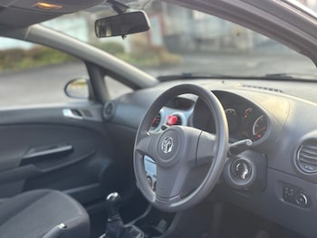 Used Vauxhall Corsa 2013 for sale - 77015208: Photo