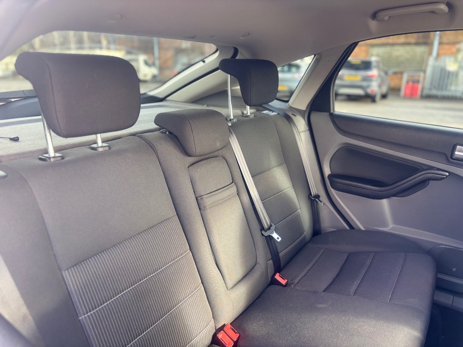 Used Ford Focus 2011 for sale - 76416182: Photo 12