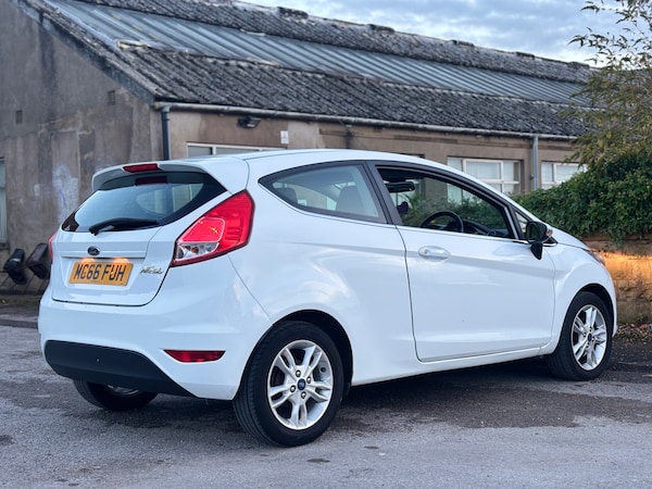 Used Ford Fiesta 2017 for sale - 76244336: Photo 5