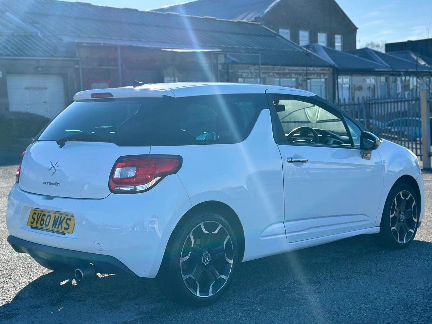 Used Citroen DS3 2010 for sale - 77555654: Photo 5