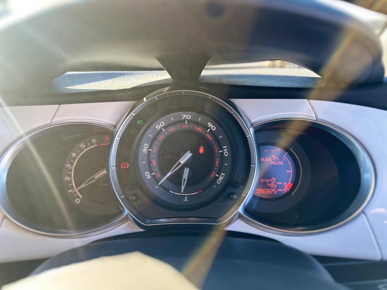 Used Citroen DS3 2010 for sale - 77555654: Photo 9