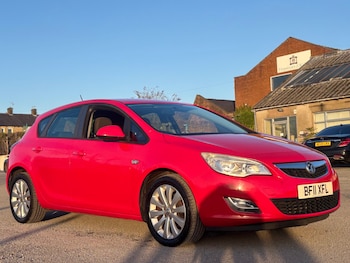 Used Vauxhall Astra 2011 for sale - 77745926: Photo