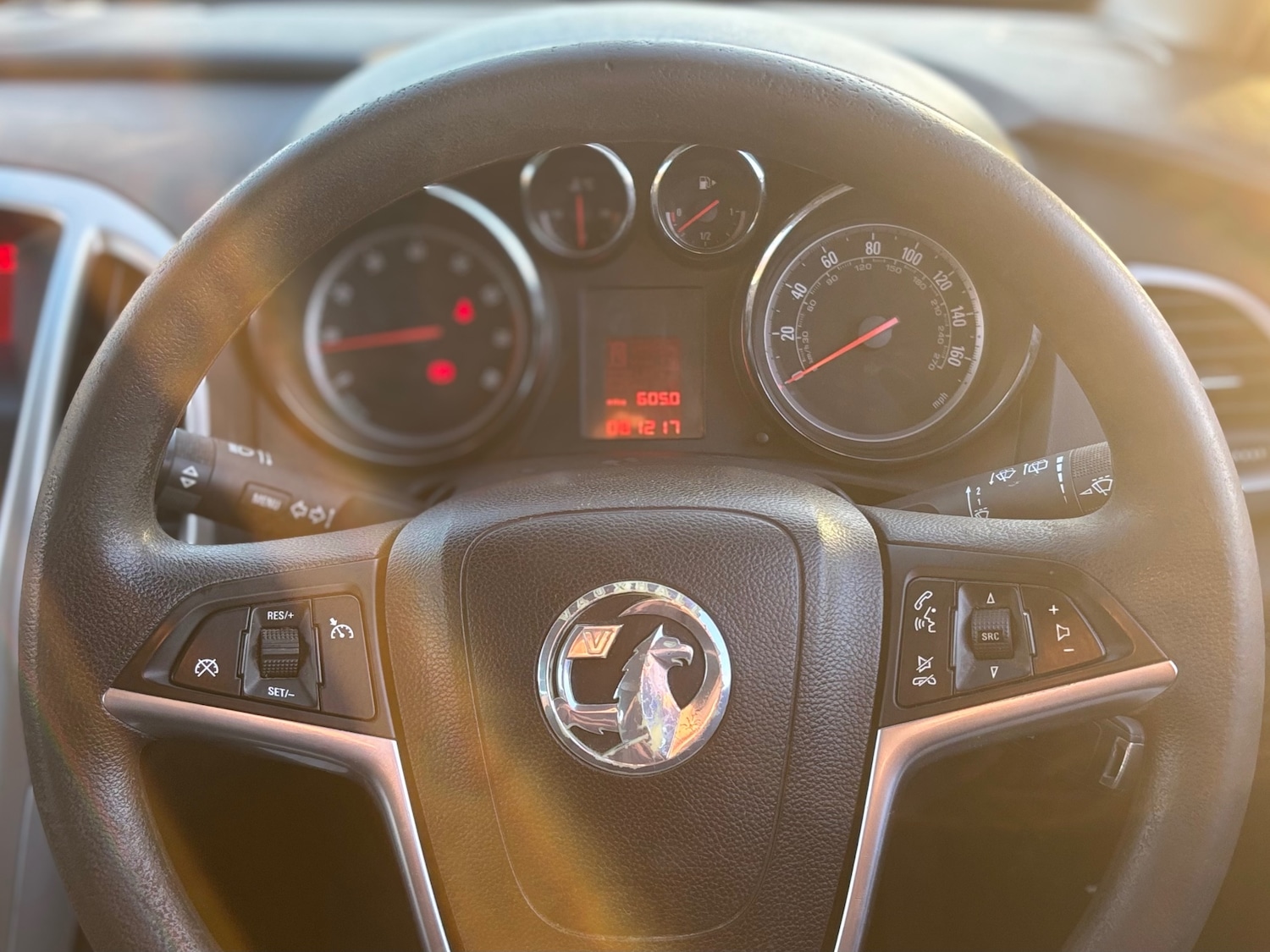 Used Vauxhall Astra 2011 for sale - 77745926: Photo 8