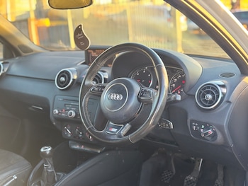 Used Audi A1 2011 for sale - 78226348: Photo