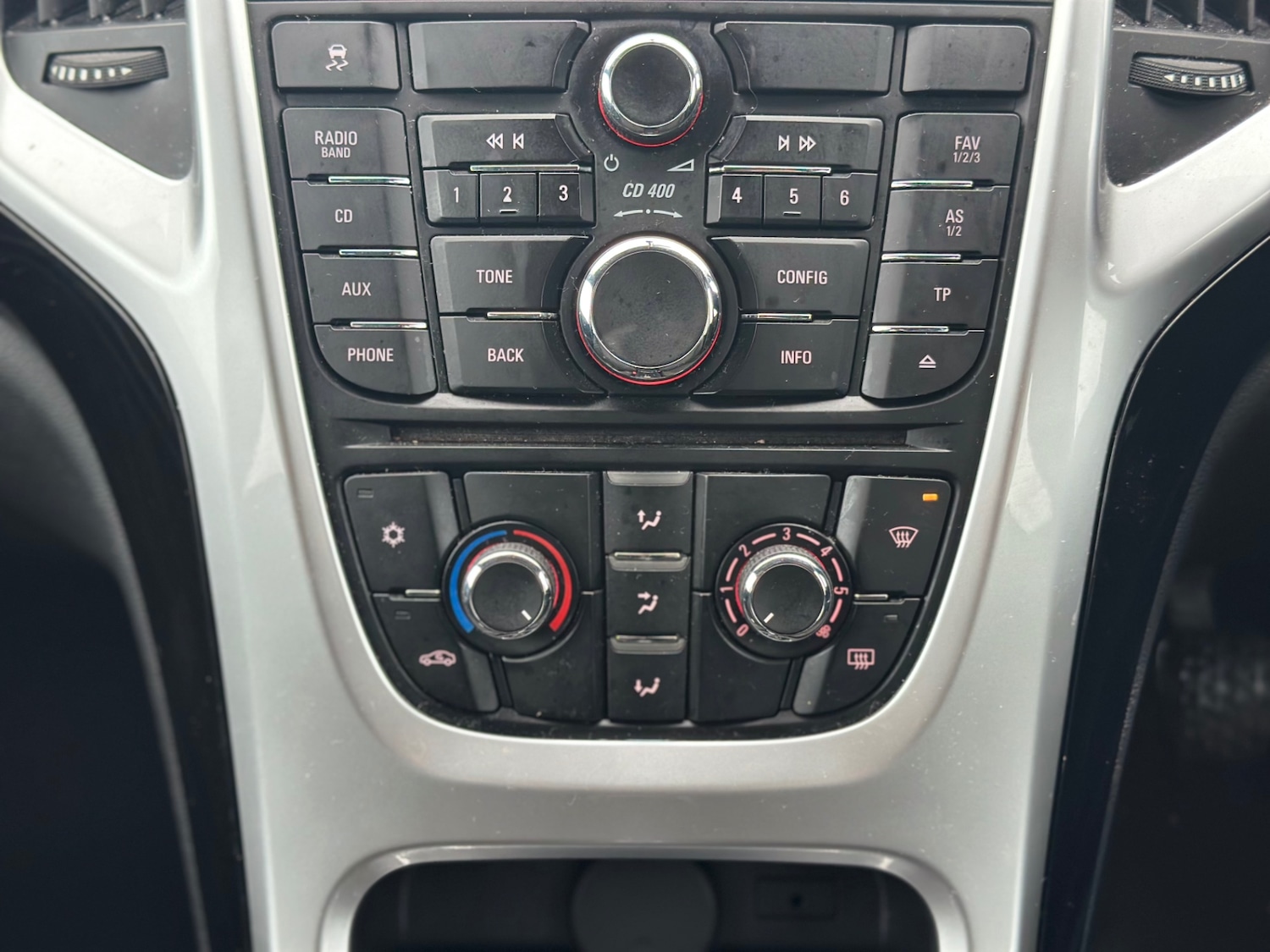 Used Vauxhall Astra 2012 for sale - 76863748: Photo 12